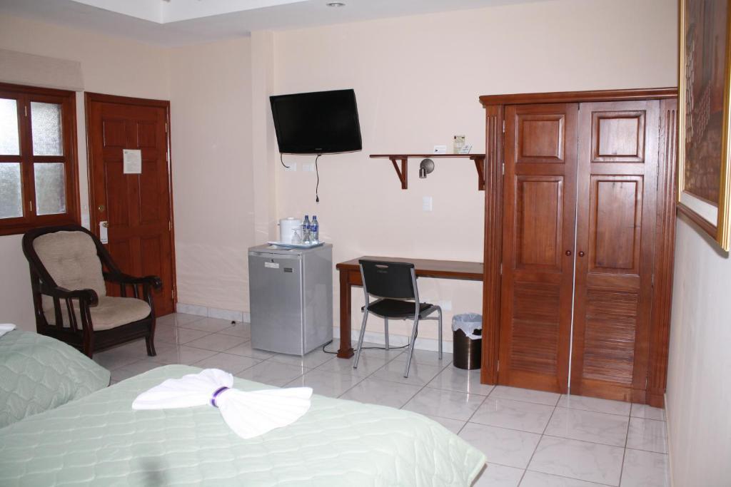 Hotel La Mar Dulce Гранада Екстериор снимка