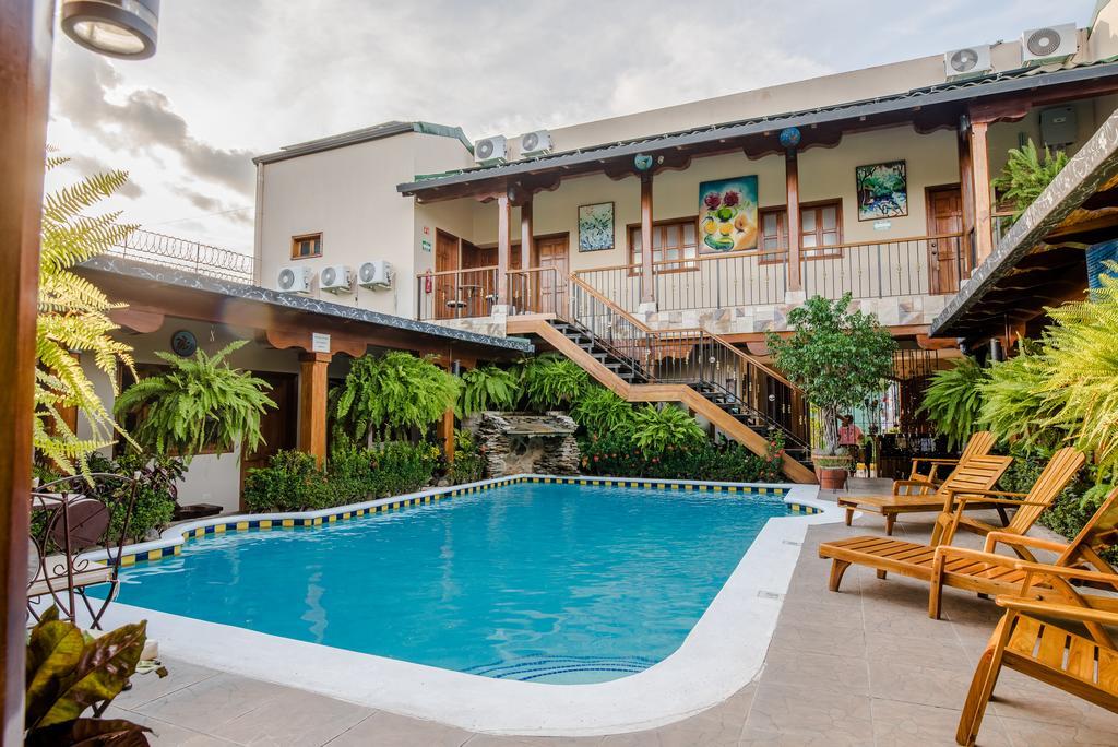 Hotel La Mar Dulce Гранада Екстериор снимка
